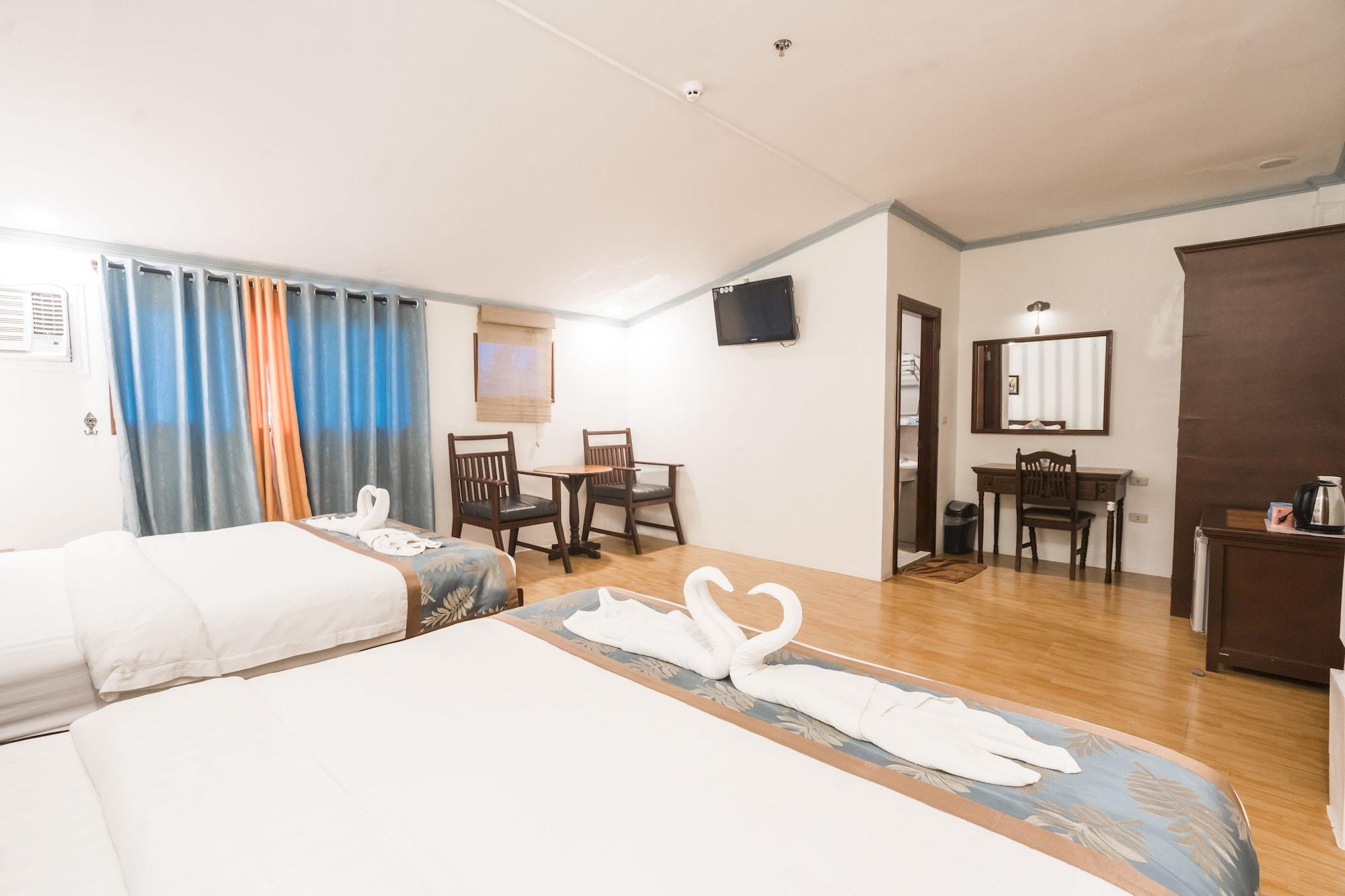 Royal Park Boracay Resort 3*