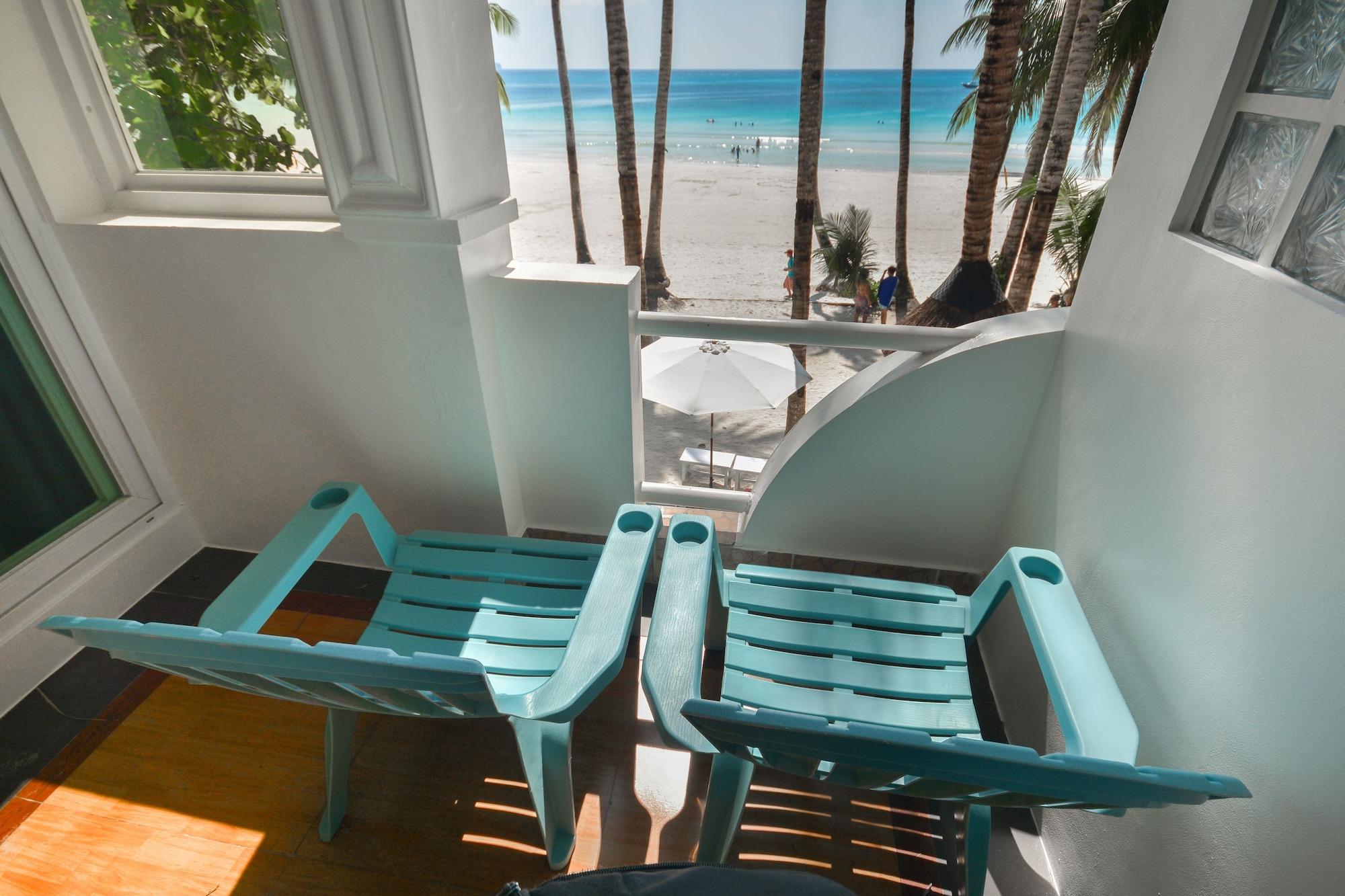 Royal Park Boracay Resort 3*