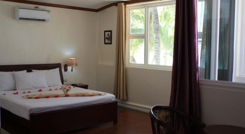 Royal Park Boracay Resort 3*